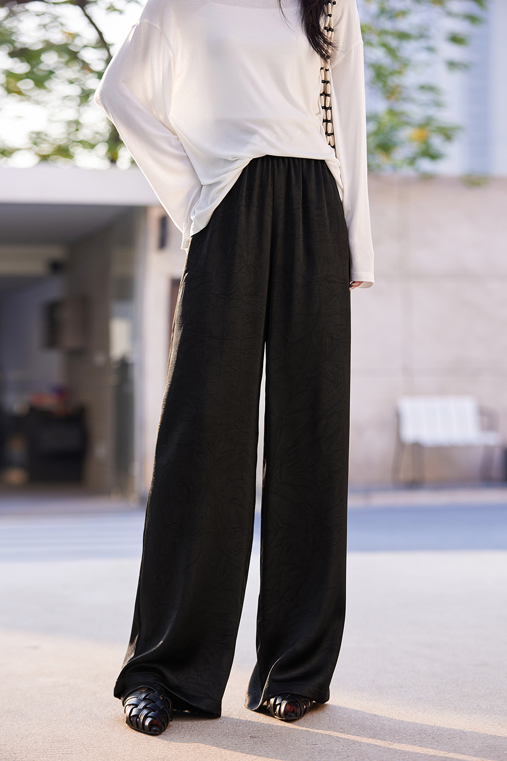 Elastic-Waist Wide-Leg Trousers with Fluid Drape-VIMLYSTORE