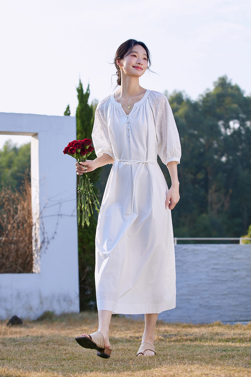Breathable Floral Embroidery V-Neck Slimming Maxi Dress-VIMLYSTORE