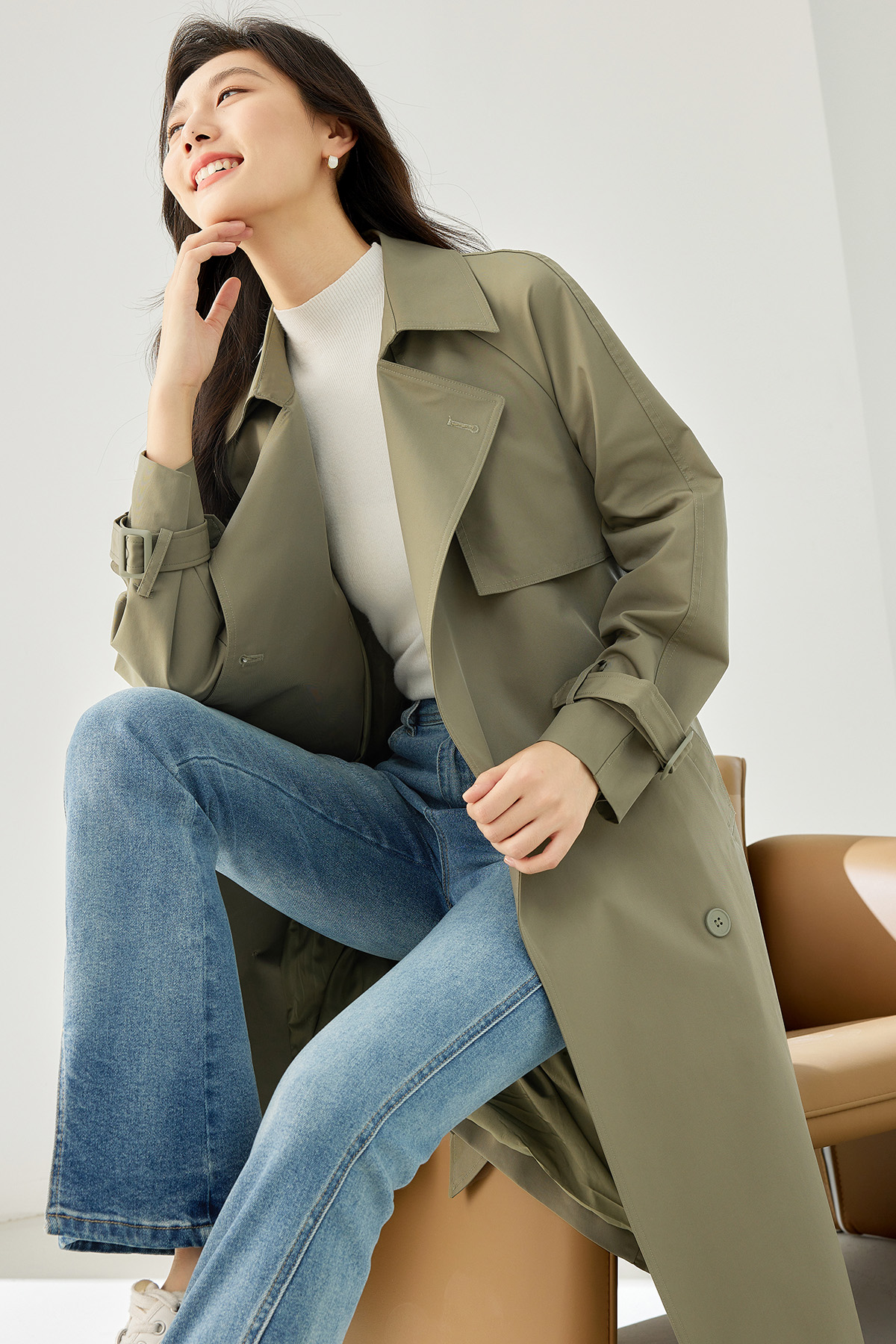 Solid Color Windbreaker Jacket