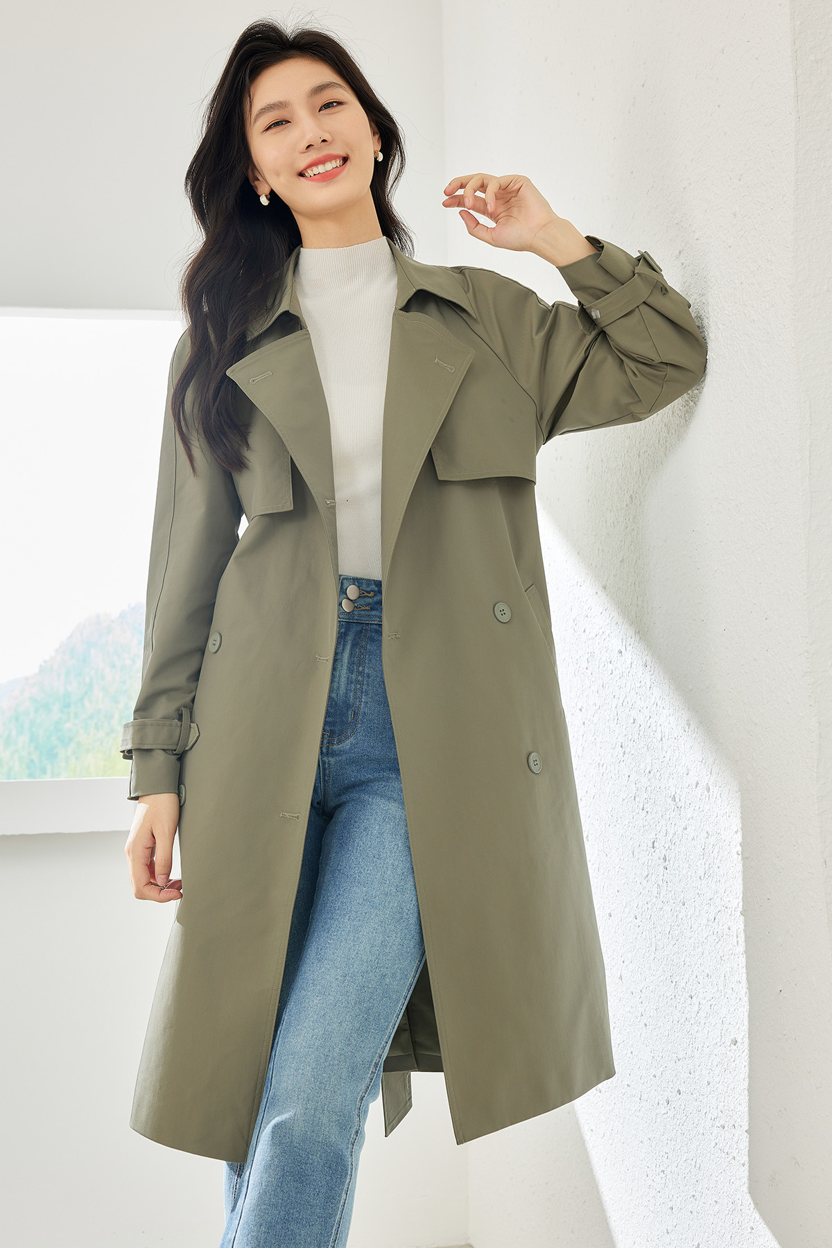 Solid Color Windbreaker Jacket