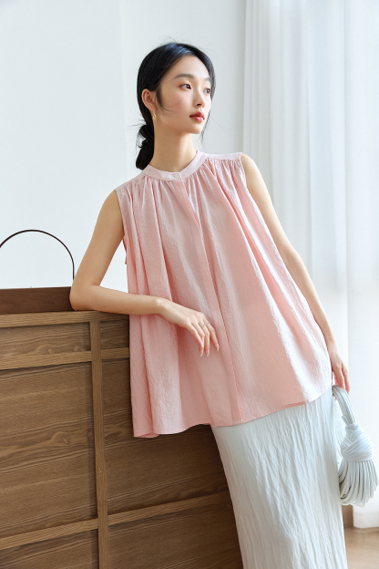 Lazy-Chic Sleeveless Oversized Shirt
