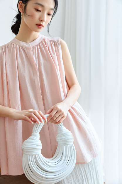 Lazy-Chic Sleeveless Oversized Shirt