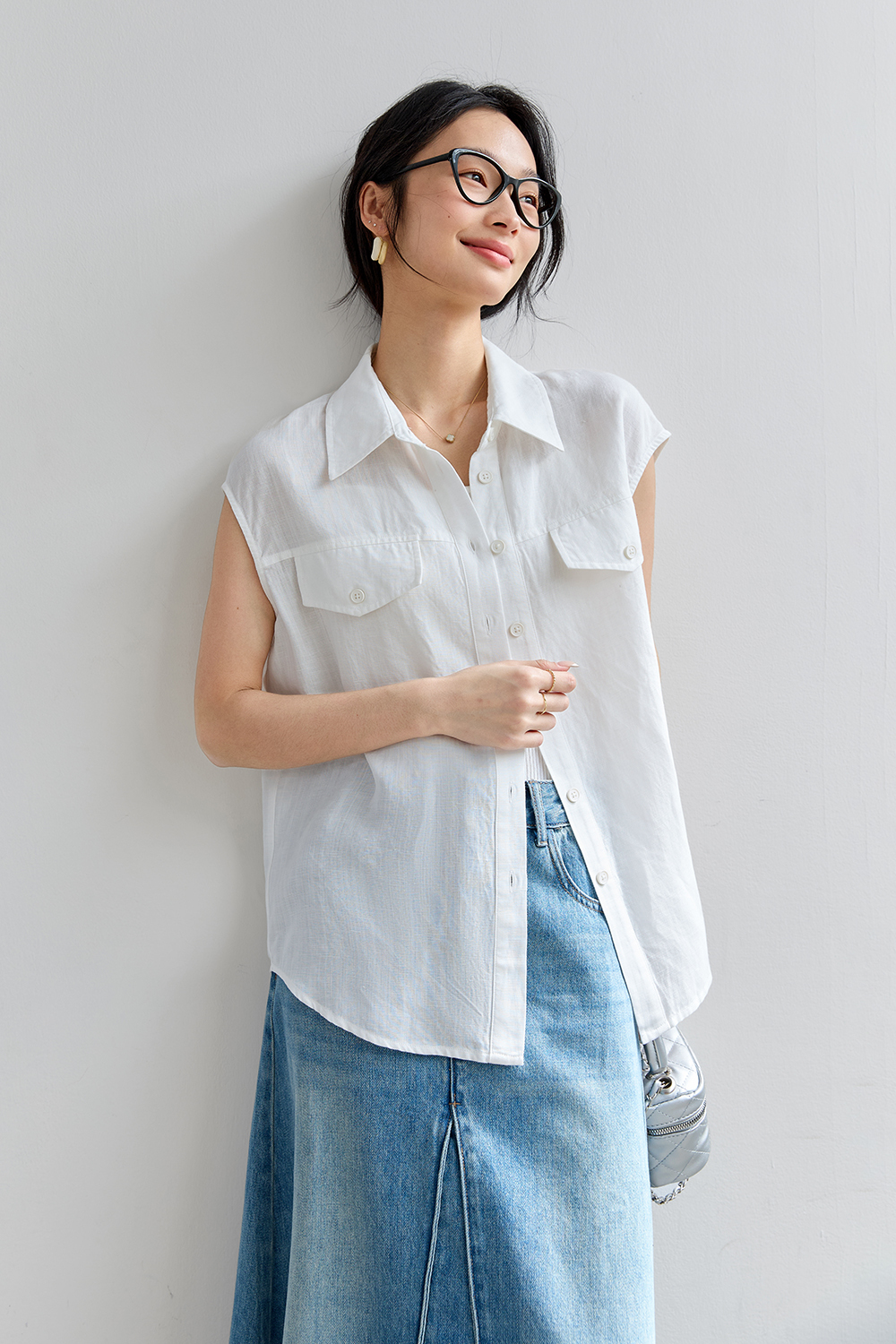 Commute-Elegance Sleeveless Cardigan with Lapel Collar-VIMLYSTORE