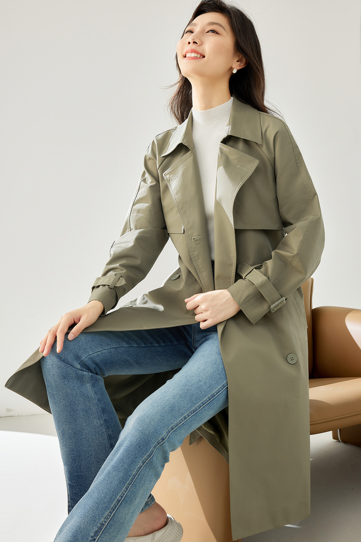 Solid Color Windbreaker Jacket