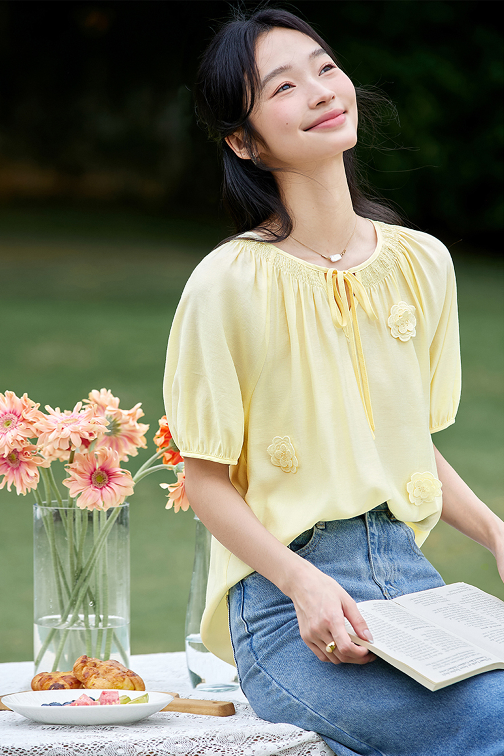 Gentle Puff Sleeves Stick Flowers Chiffon blouses