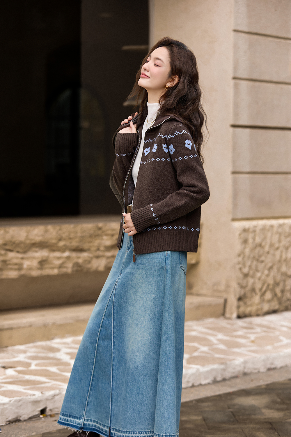 Navy Blue Jacquard Zippered Knitted Cardigan