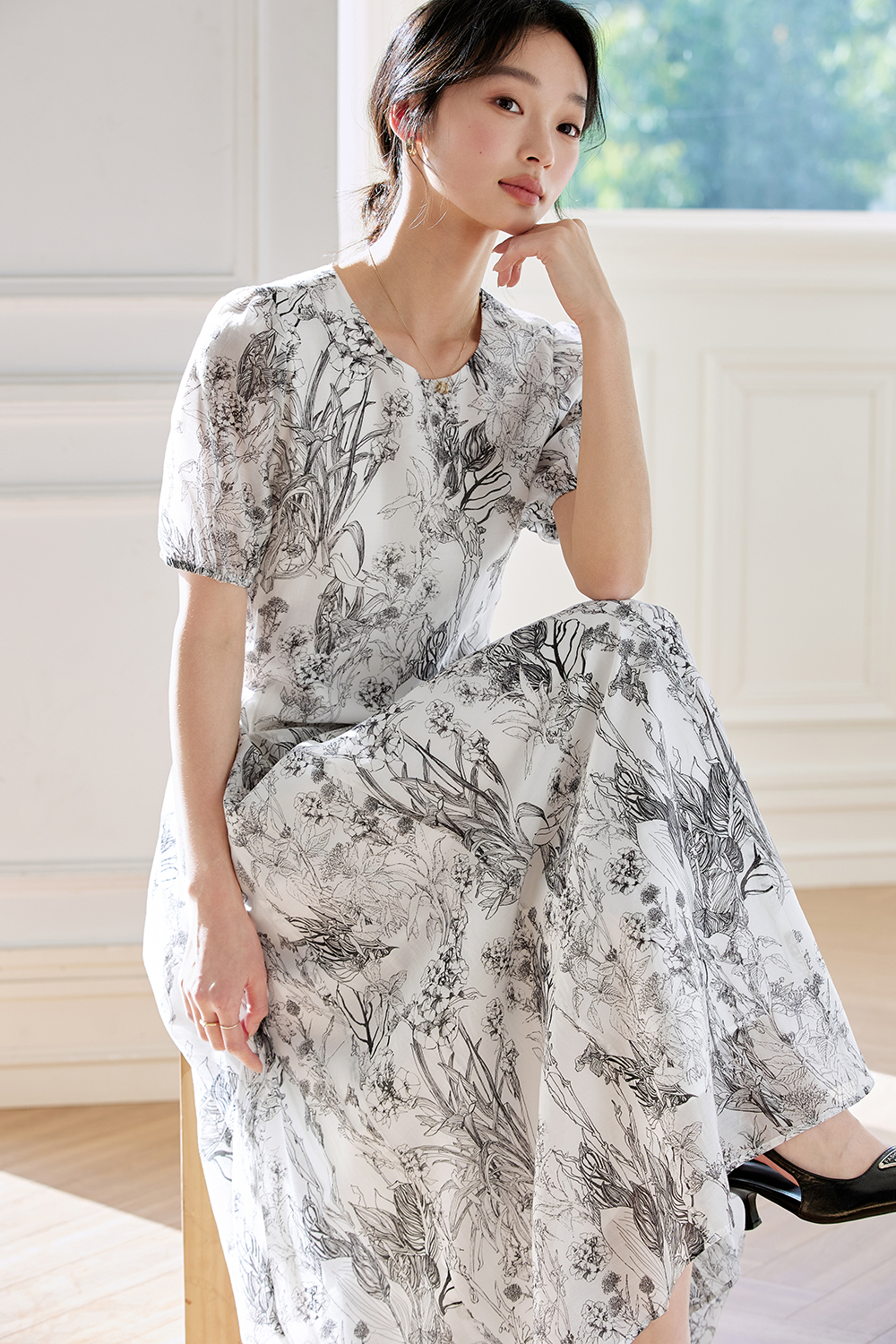 French-Inspired Watercolor Floral Round Neck Pullover Maxi Dress-VIMLYSTORE