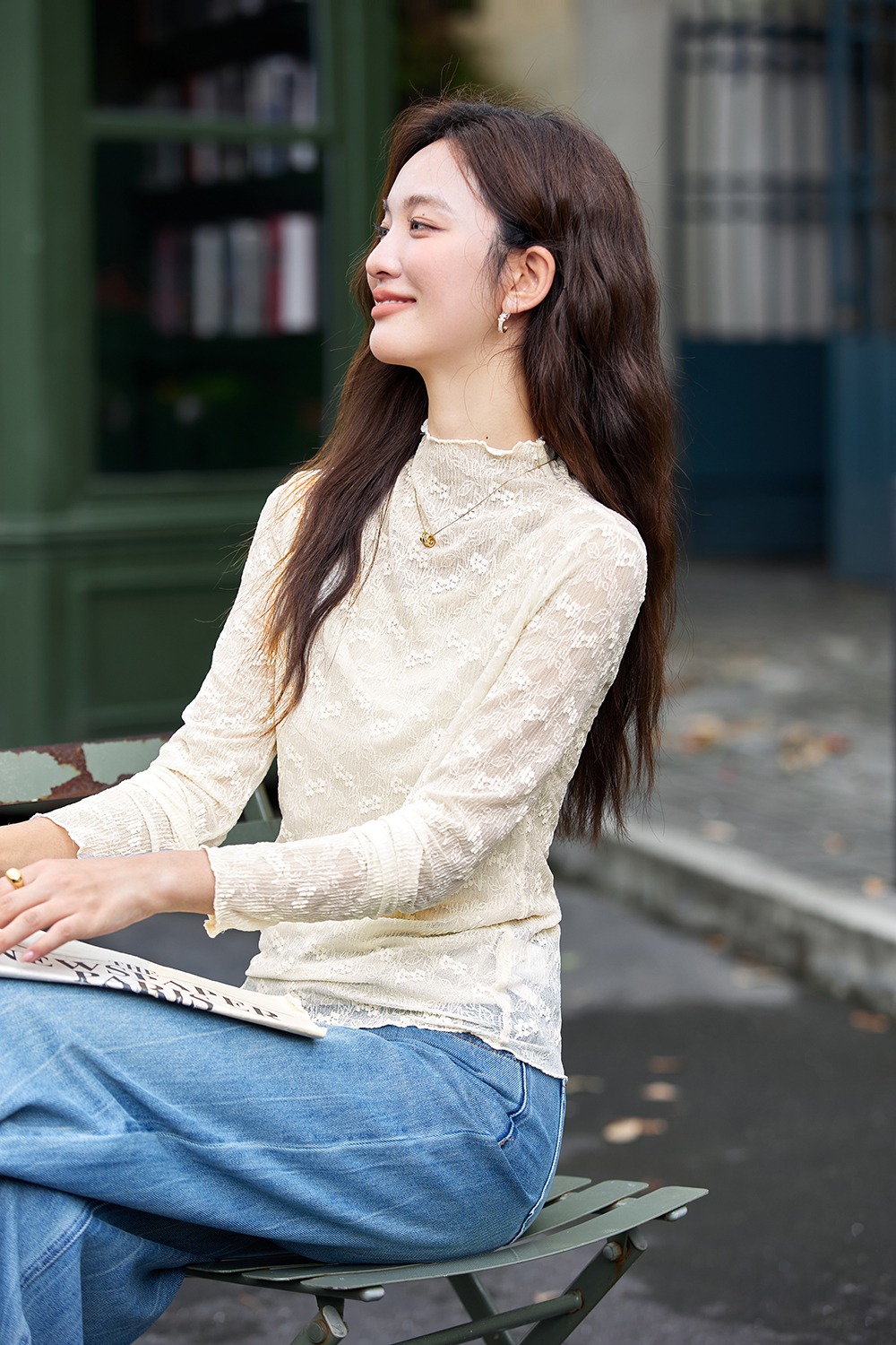 Slim-fit Layering Semi-turtleneck Lace Long Sleeve T-shirt-VIMLYSTORE