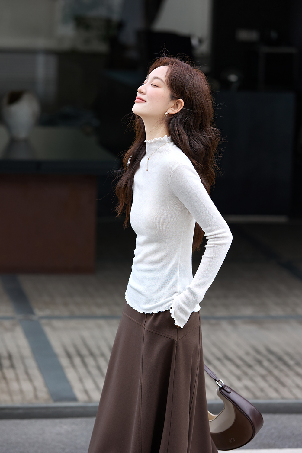 Wave Edge Mock Neck Slim-Fit Slimming Knit Sweater-VIMLYSTORE