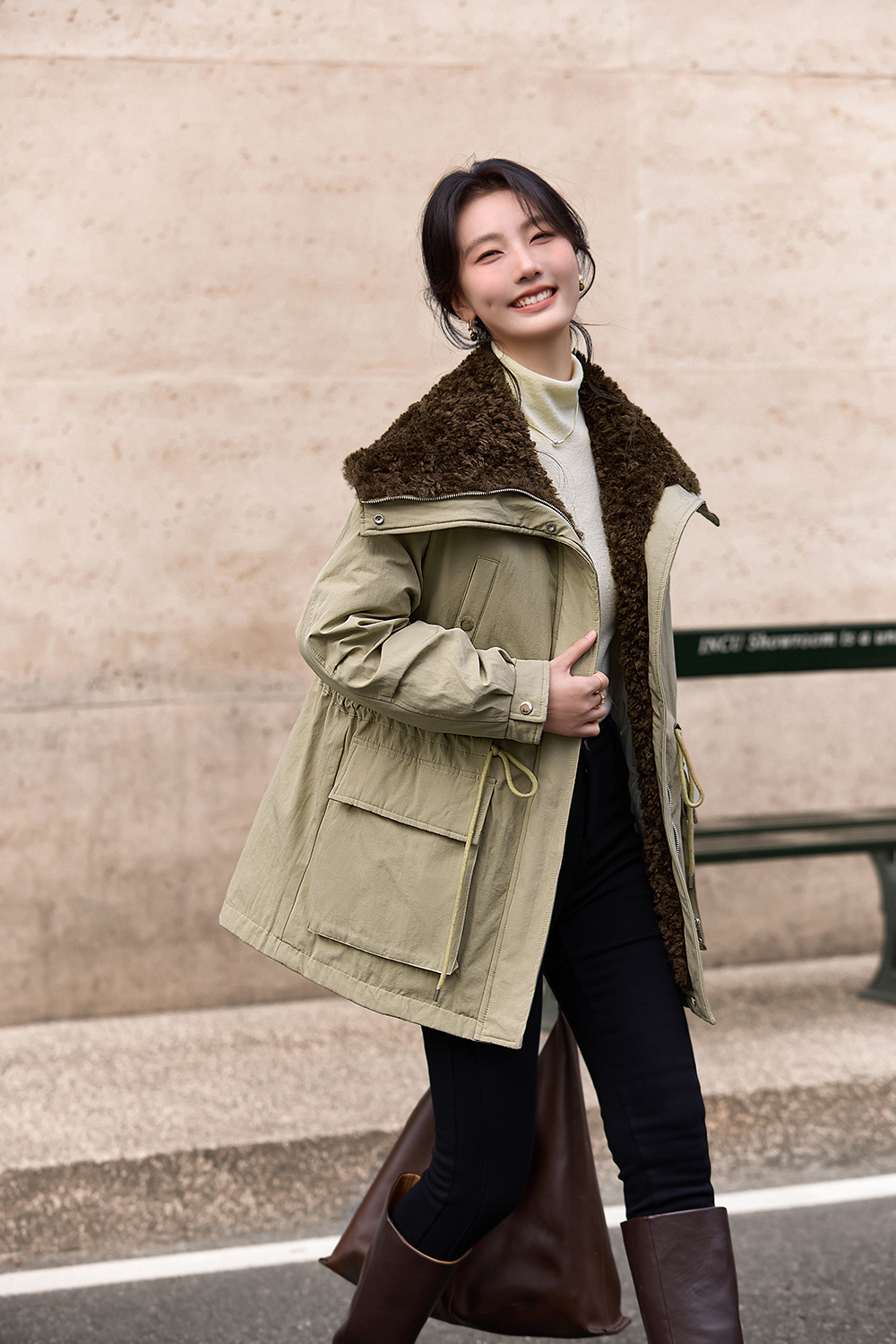 Plush Wide Lapel Thickened Coat