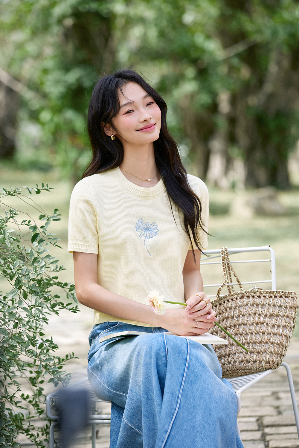 Flower Embroidered Loose Sweater-VIMLYSTORE