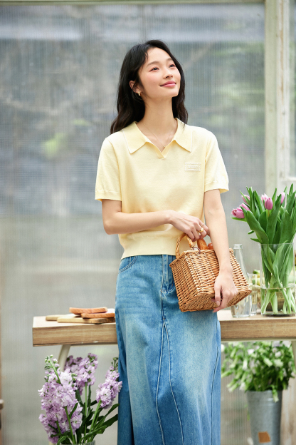 Lace-Trimmed Short-Sleeve Knit Top for Casual Chic-VIMLYSTORE