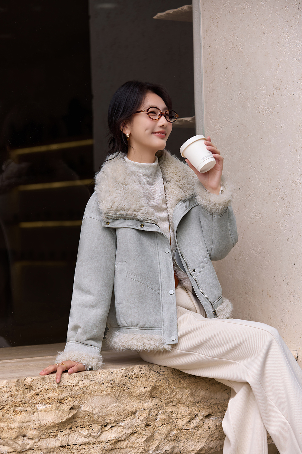 Fur Collar Shearling-Lined Short Coat