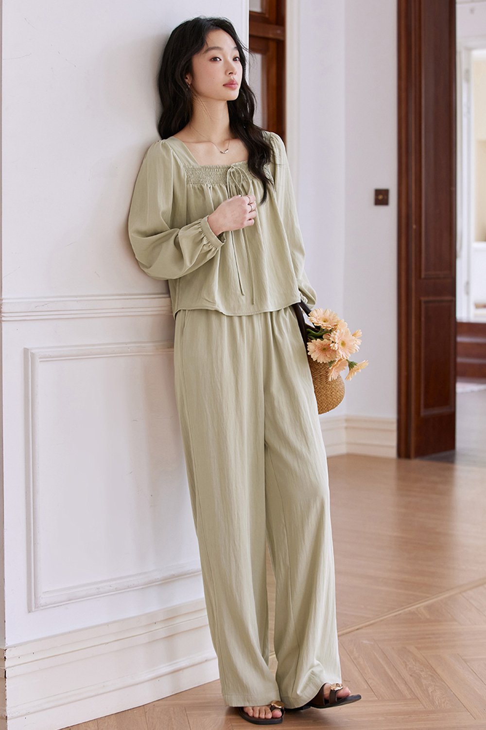 Retro Square-Neck Pleated Top with Wide-Leg Pants Set