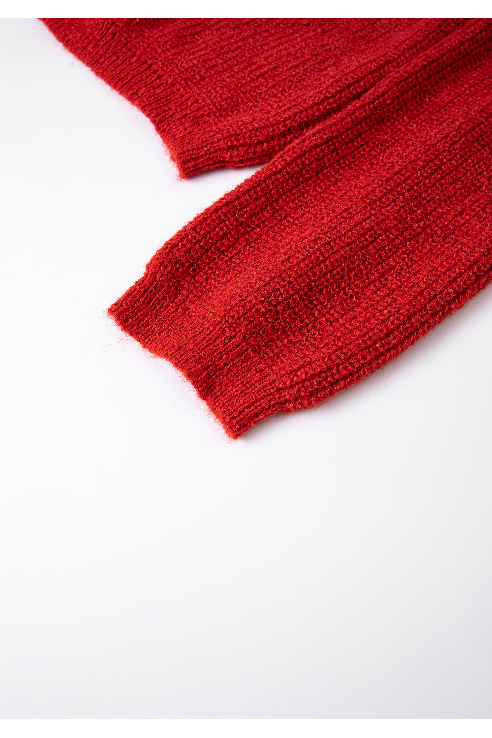 Letter Embroidered Round Neck Knit Sweater Loose Sweater-VIMLYSTORE