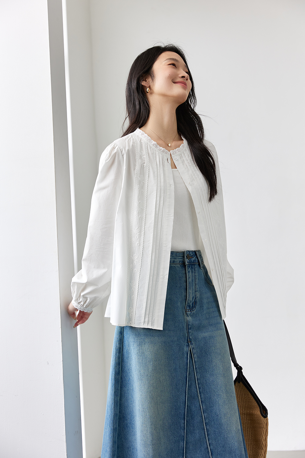 Peter Pan Collar Cotton Blouse with Lace Trim-VIMLYSTORE