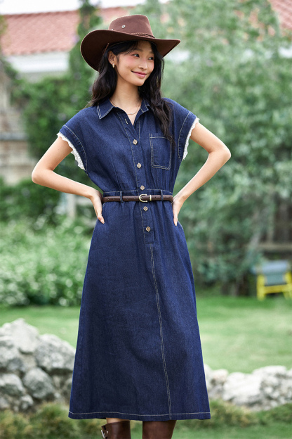 Retro Denim Dress with Lace Sleeves and Waist-Defining Silhouette-VIMLYSTORE