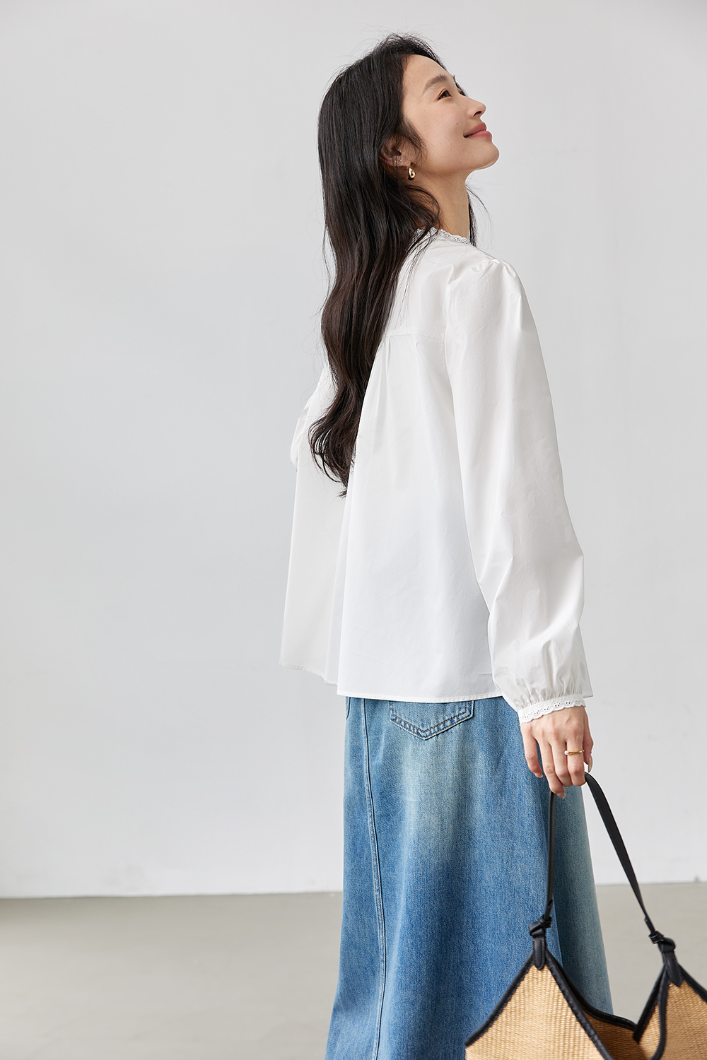 Peter Pan Collar Cotton Blouse with Lace Trim-VIMLYSTORE