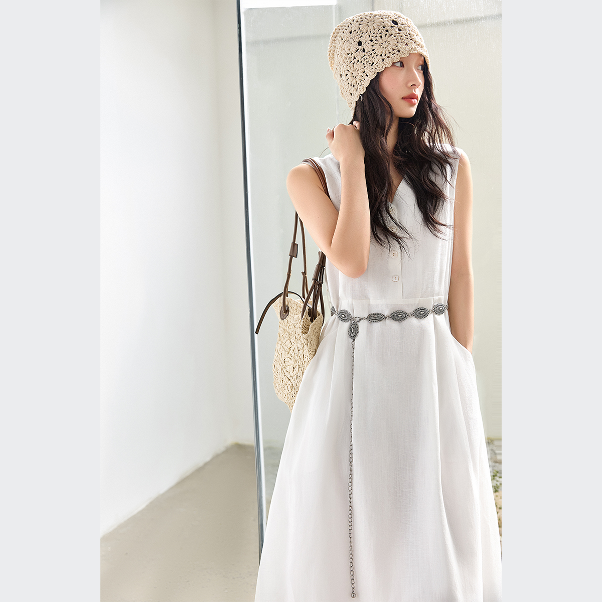 Elegant V-Neck Straight Dress