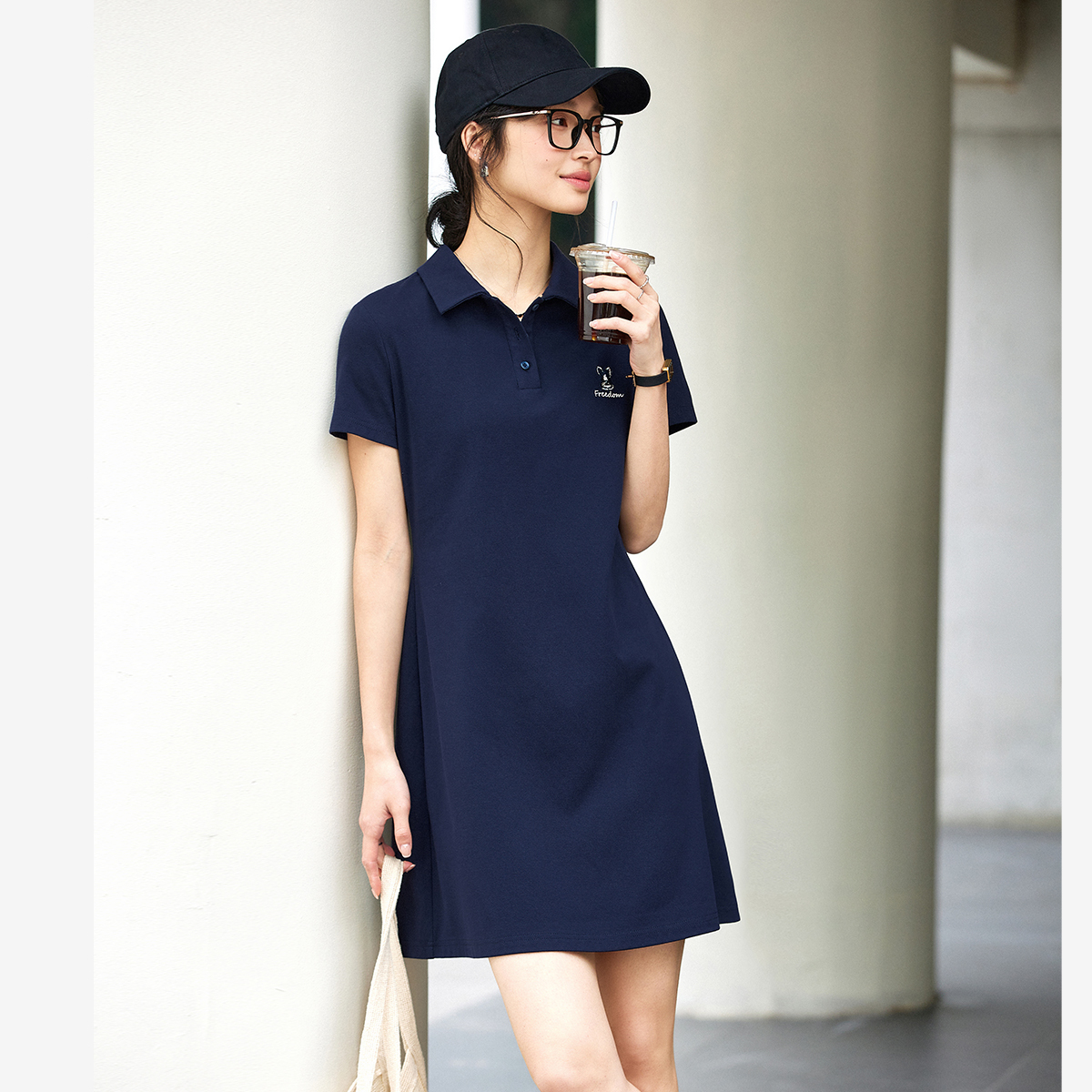 Polo Neck Rabbit Embroidered Dress