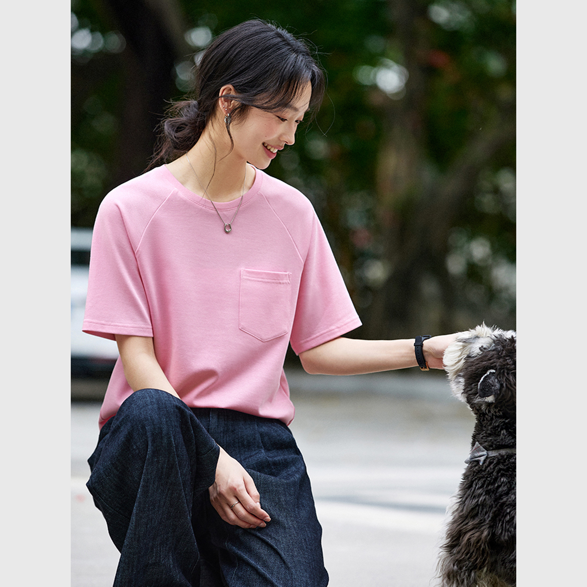 Loose T-Shirt With Patch Pockets