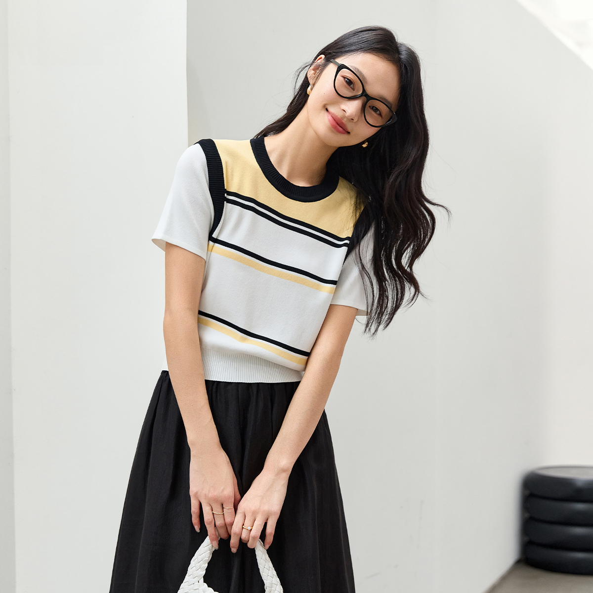 Contrast Striped Round Neck Sweater