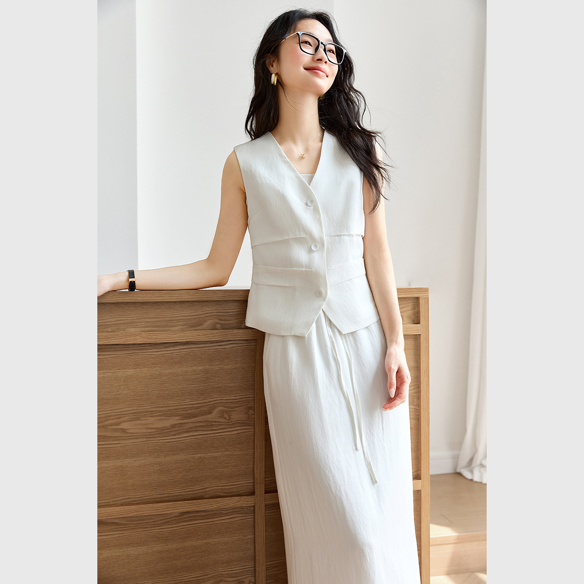 Exquisite Simple Suit