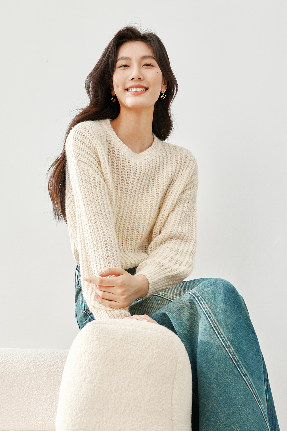 Loose Hollow Short Knit Sweater