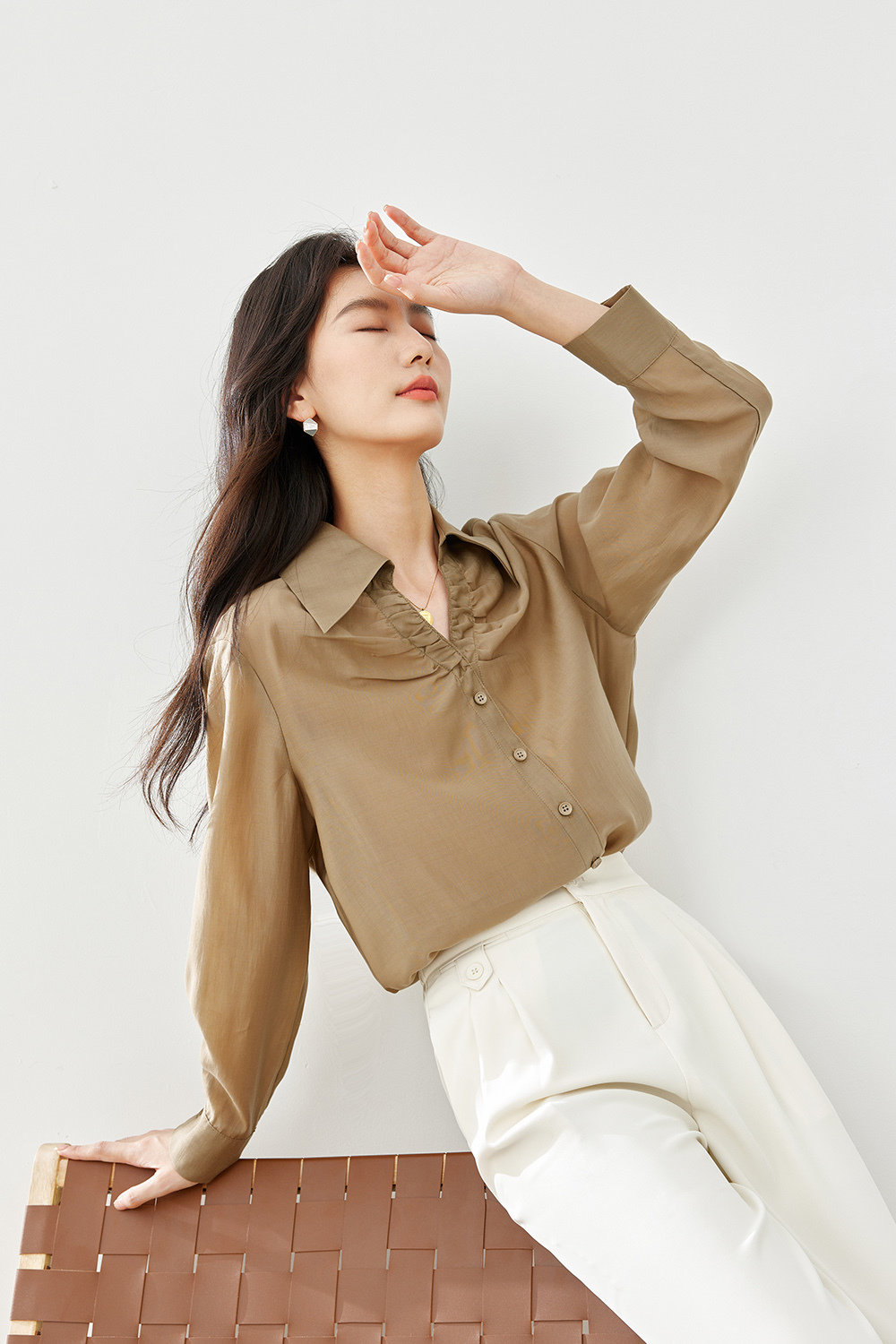 Lapel V-neck combination shirt