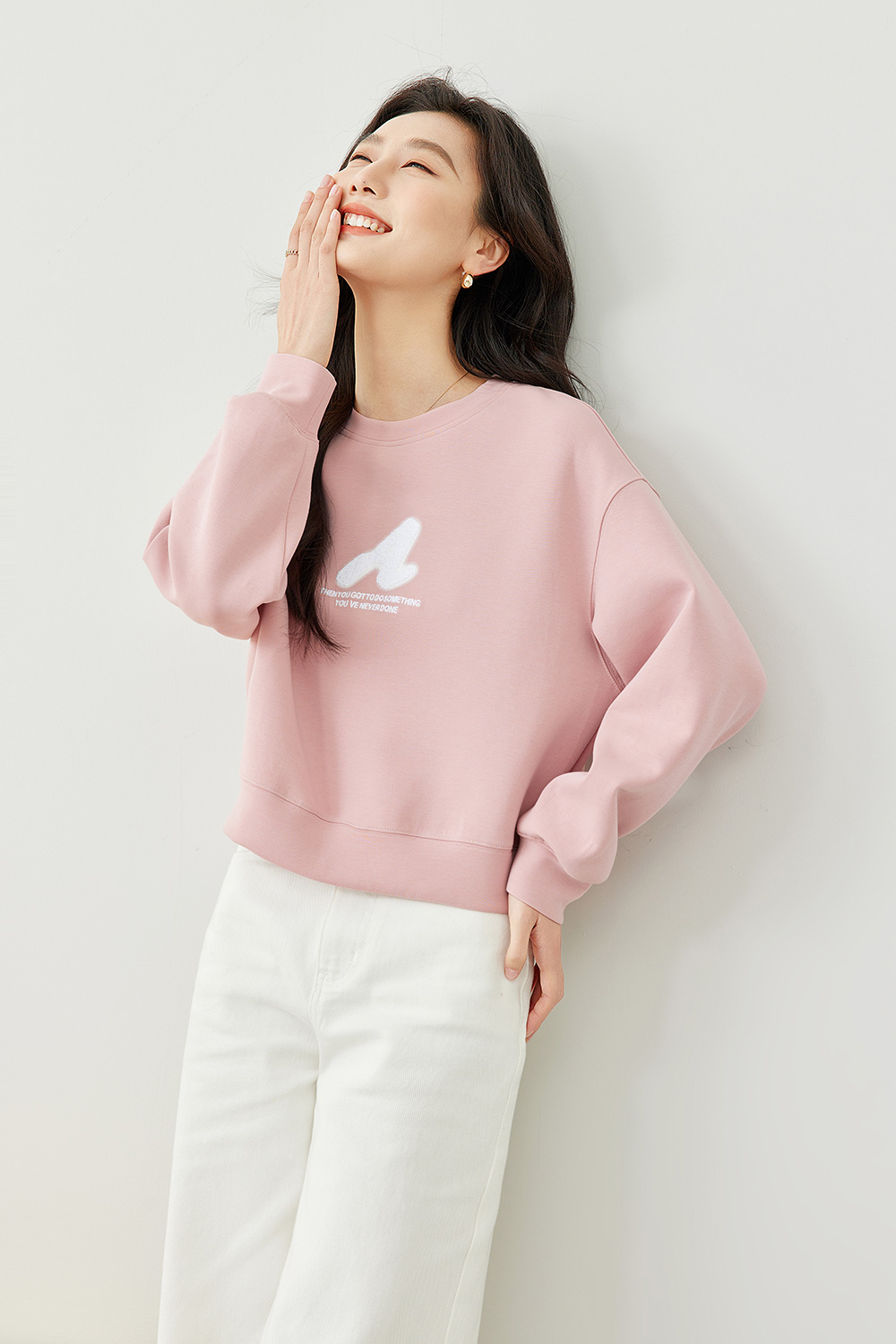 crew neck embroidered sweatshirt-VIMLYSTORE