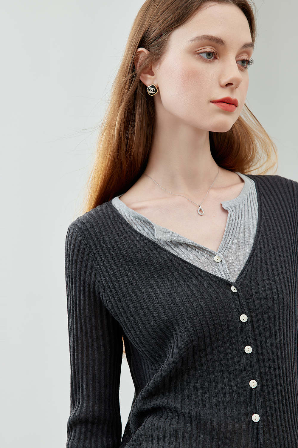 Collar Patchwork with Contrast Knit Cardigan-VIMLYSTORE