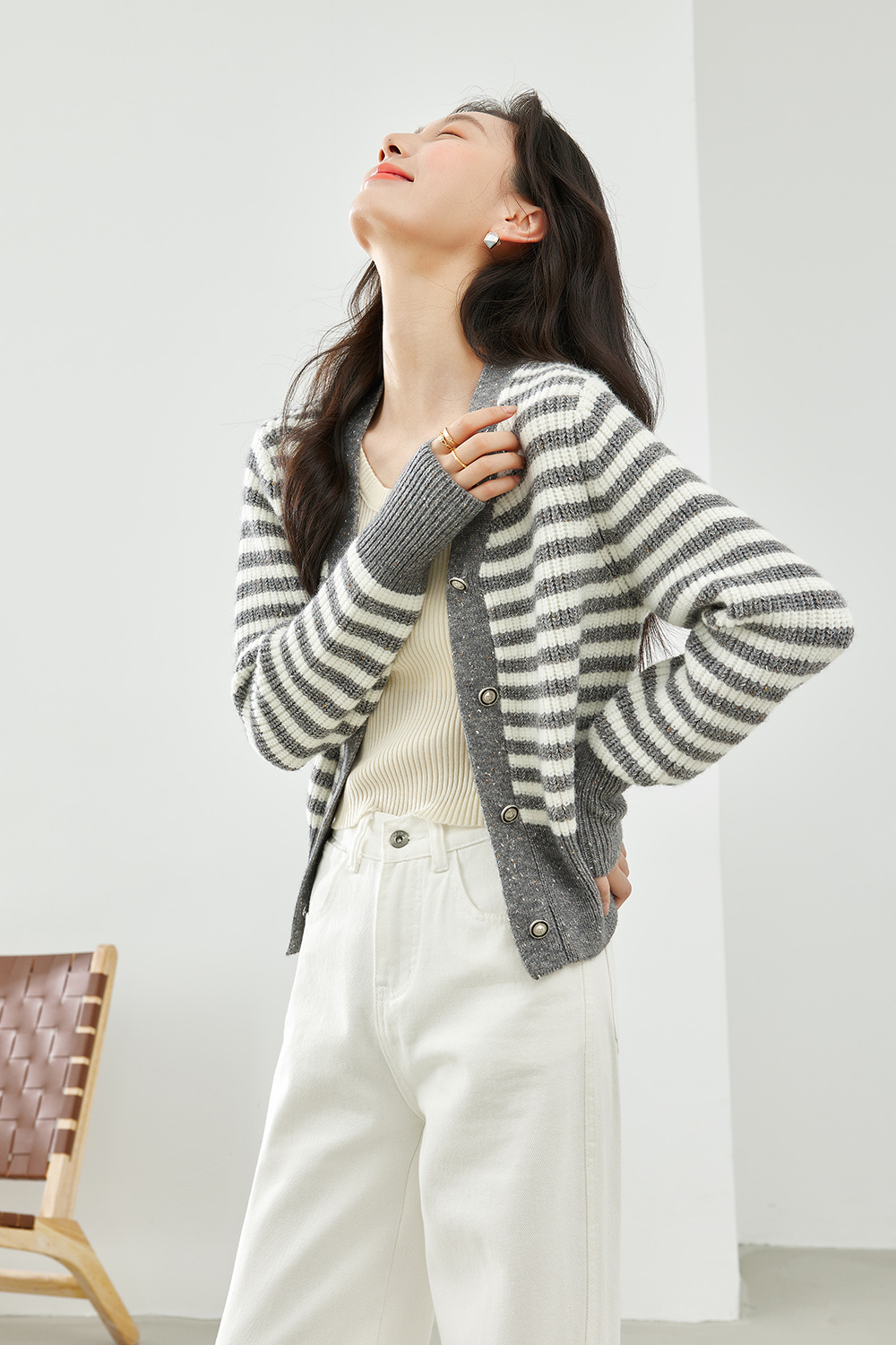 V-neck striped knitted cardigan