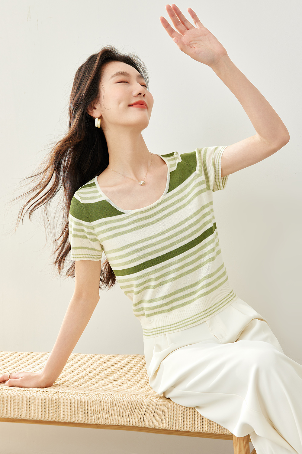 White And Green Striped Sweater-VIMLYSTORE