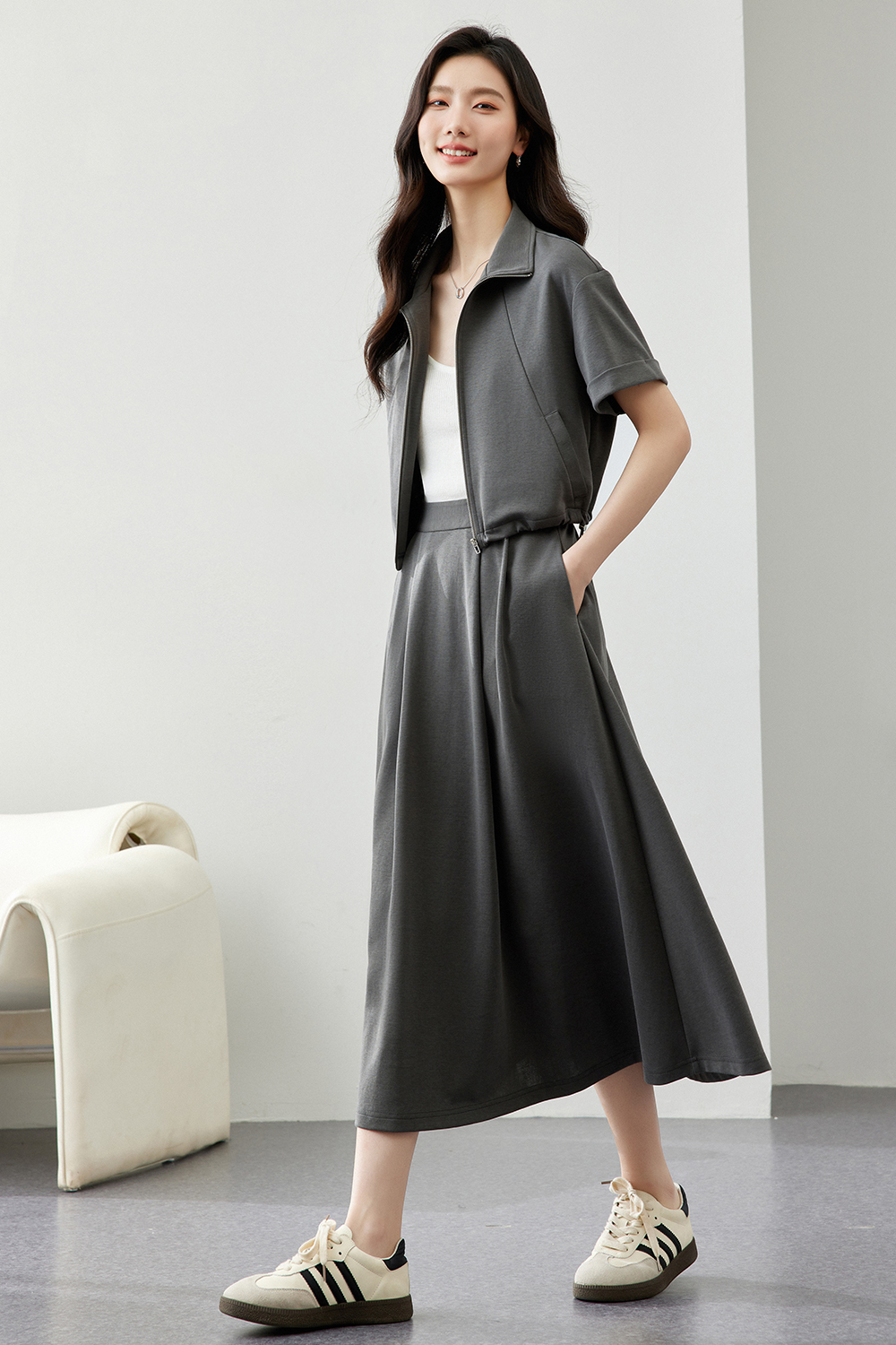 Sports Style Commuter Suit