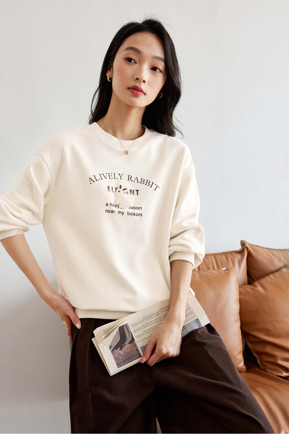 Rabbit Embroidered Print Sweatshirt