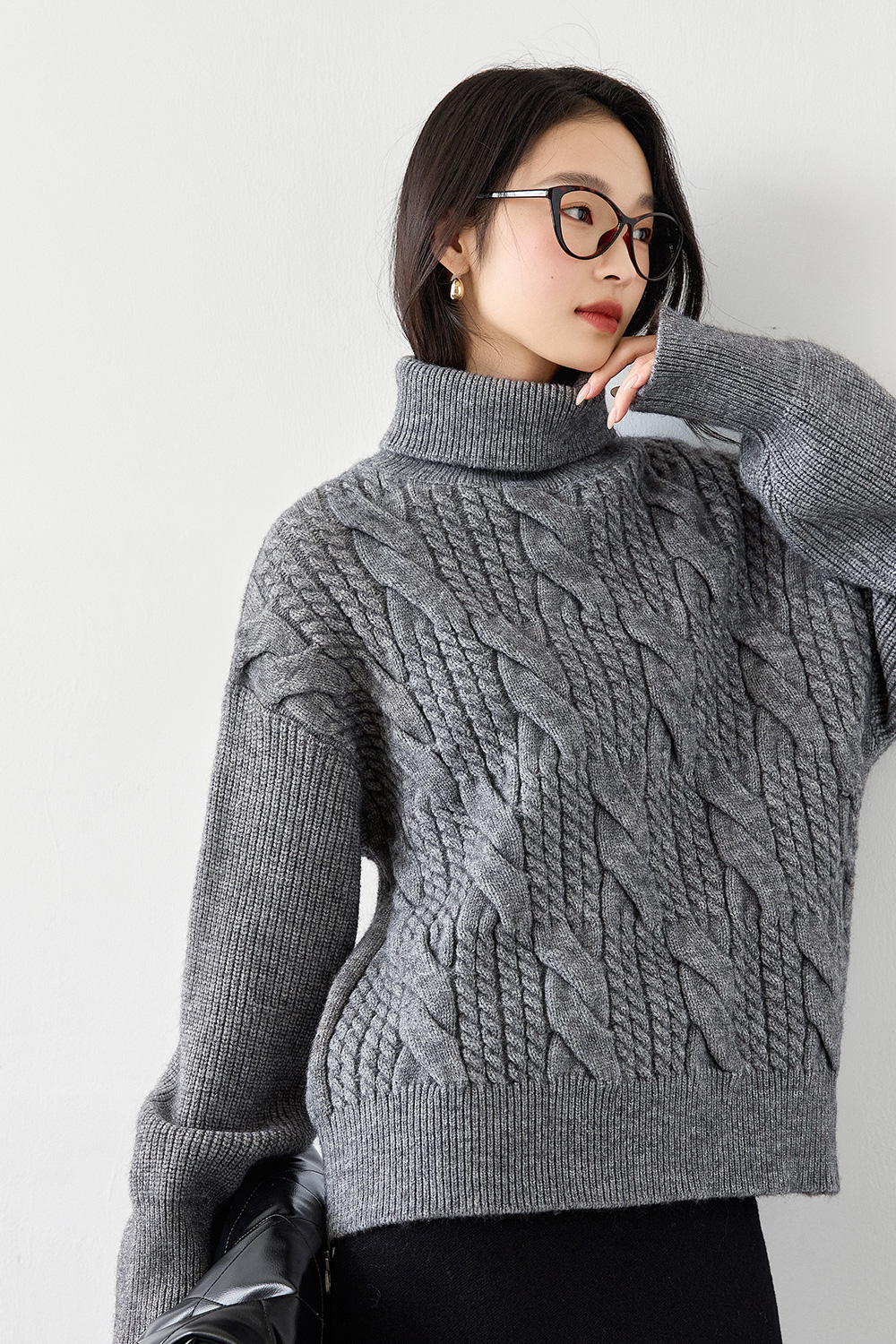 High neck cable design knitted sweater-VIMLYSTORE