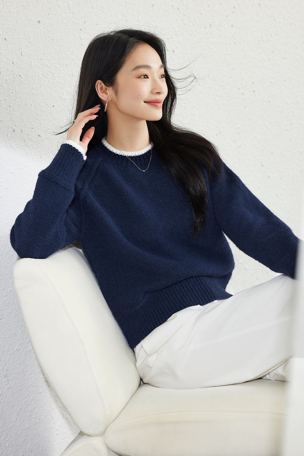 Warm Soft Grey Crewneck Sweater-VIMLYSTORE