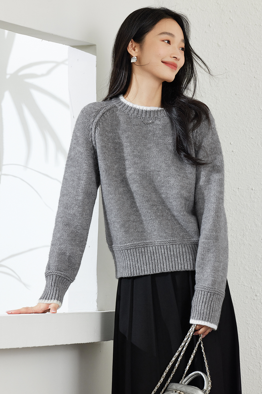 Warm Soft Grey Crewneck Sweater-VIMLYSTORE