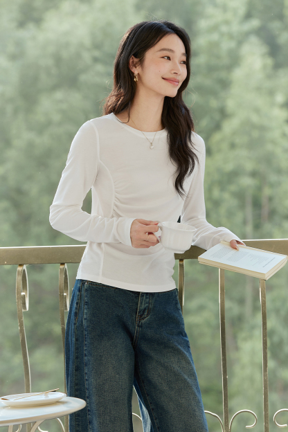 Pleated Long - sleeved T-shirt