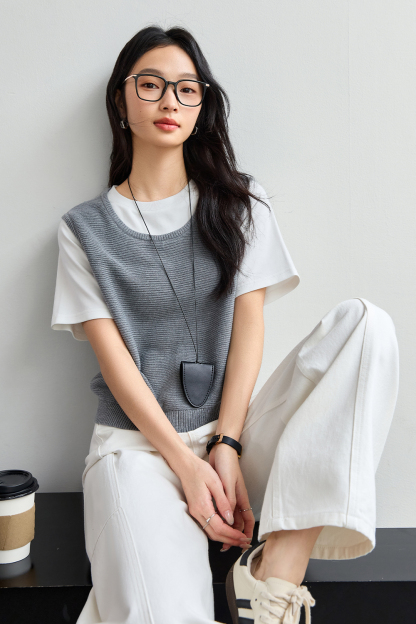 Simple Knit Overlay Top