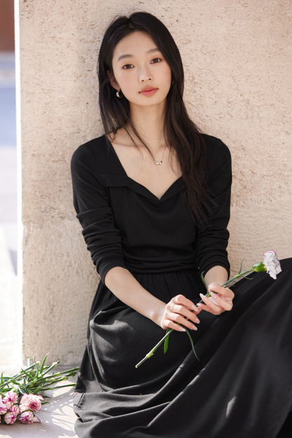 Black Strapless Dress