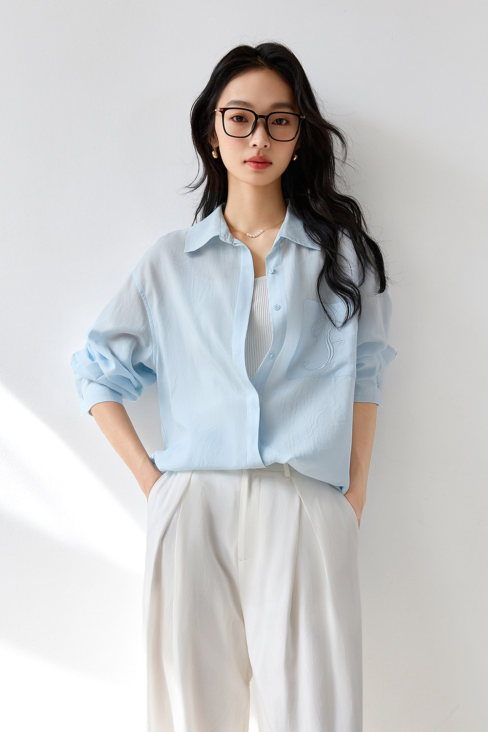 Simple Embroidered Letter Shirt
