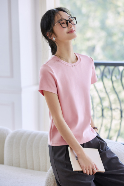 Modern Casual White T-Shirt