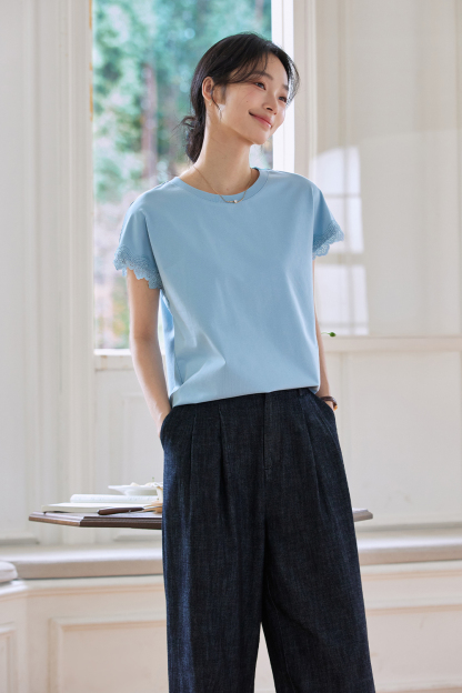 Lace Decoration Solid Color T-Shirt