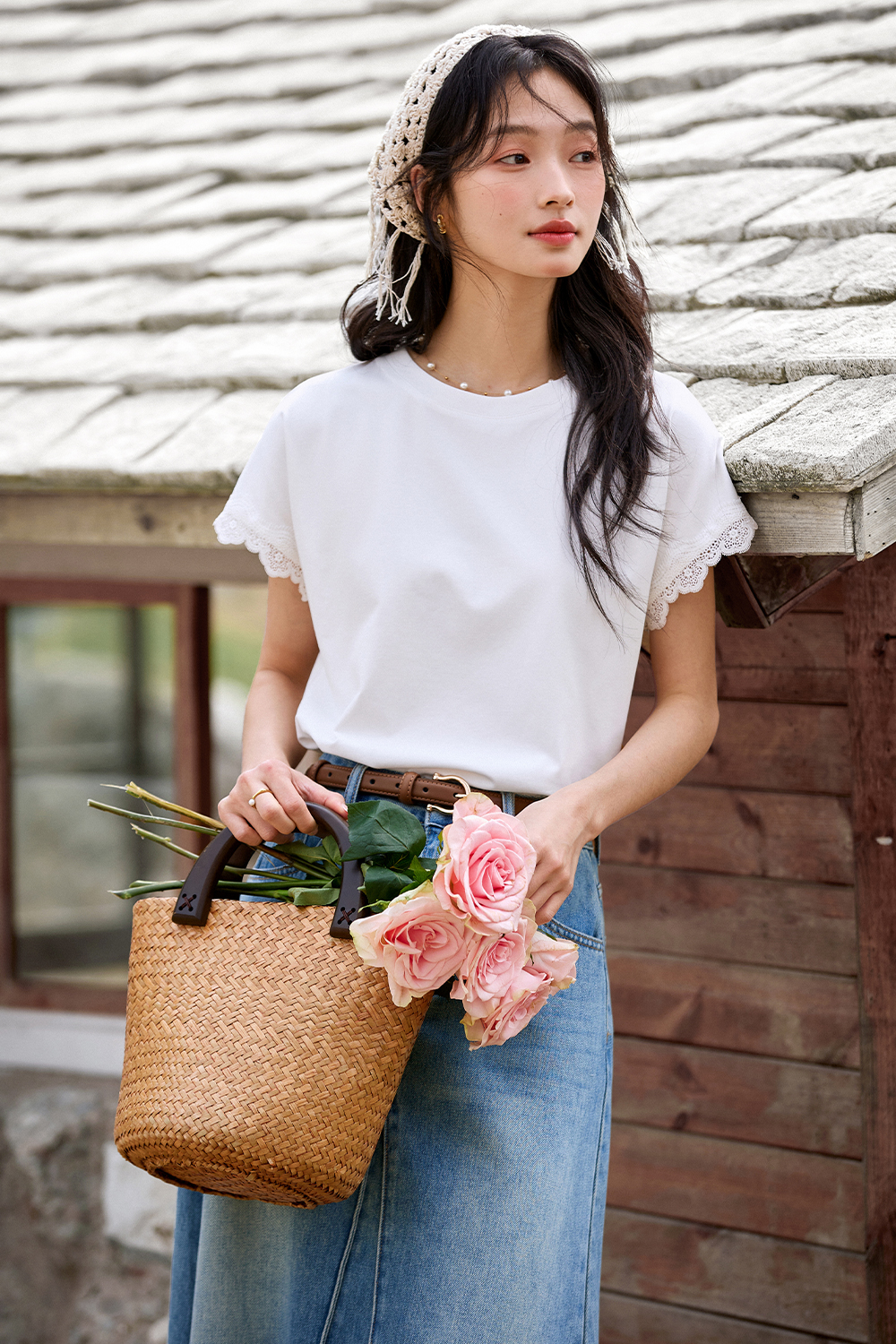 Lace Decoration Solid Color T-Shirt