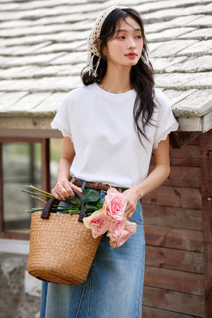 Lace Decoration Solid Color T-Shirt