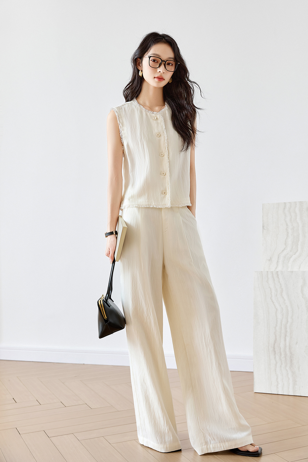 Raw-Edged Vest Straight Suit