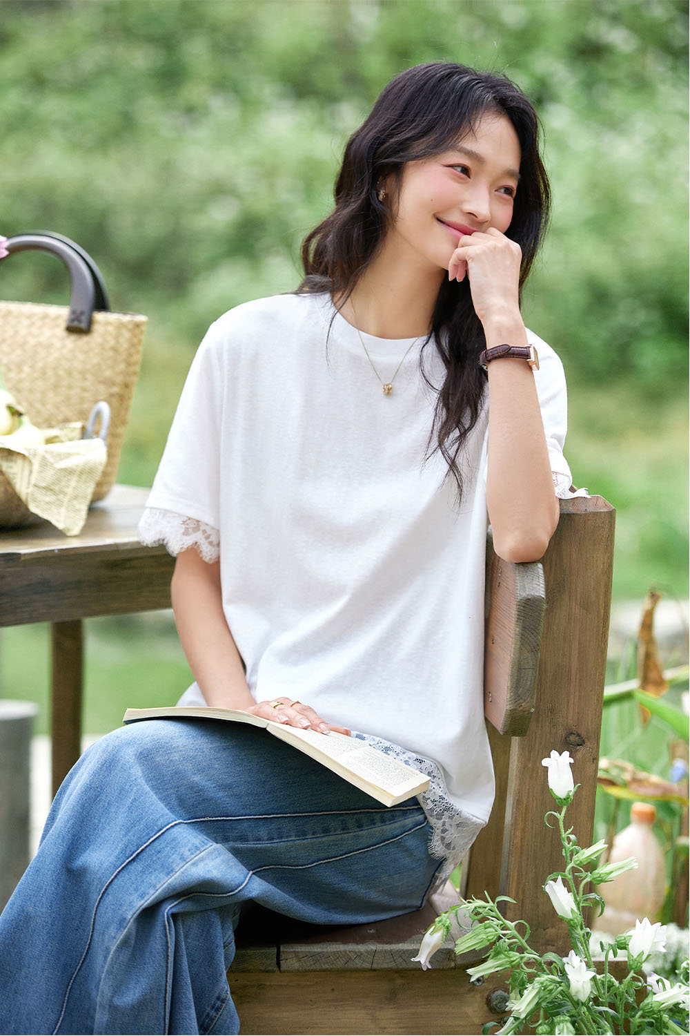 Lace Patchwork Round Neck T-Shirt