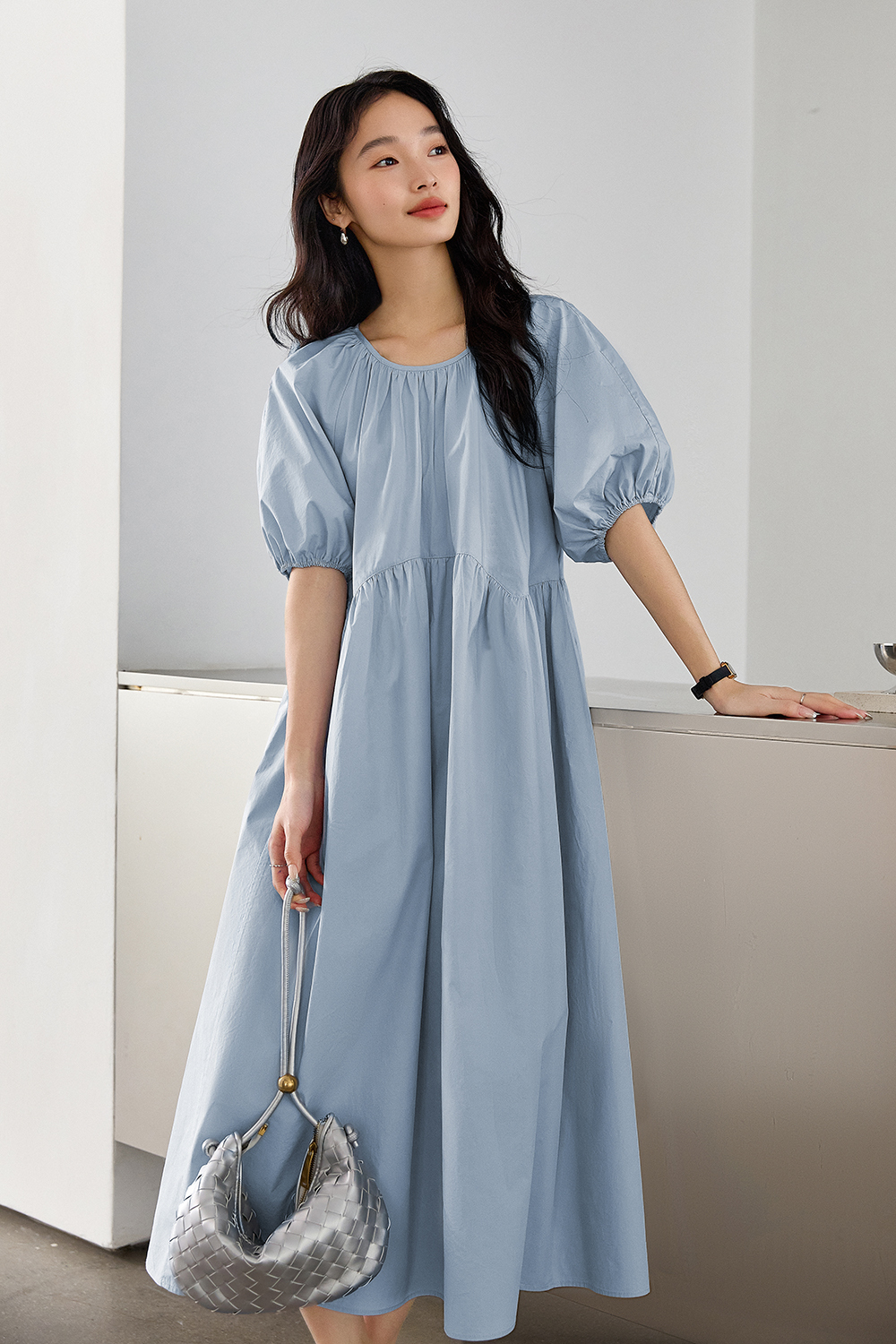 Minimalist Cotton Puff-Sleeve Relaxed Dress-VIMLYSTORE