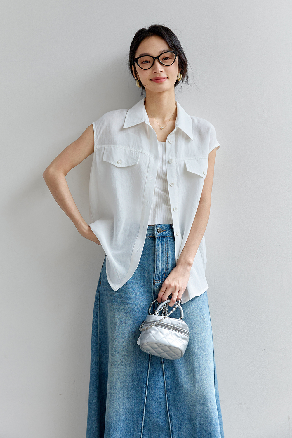 Commute-Elegance Sleeveless Cardigan with Lapel Collar-VIMLYSTORE
